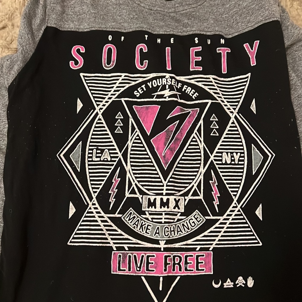 New - Picture 2 of 2